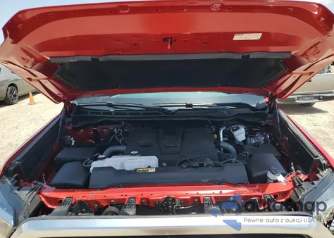 2025 Toyota Tundra Crewmax Limited z USA, uszkodzony, nr VIN 5TFJA5DBXSX274391